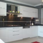 Laminat materiallı mətbəx mebeli