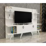 Erica Tv stend